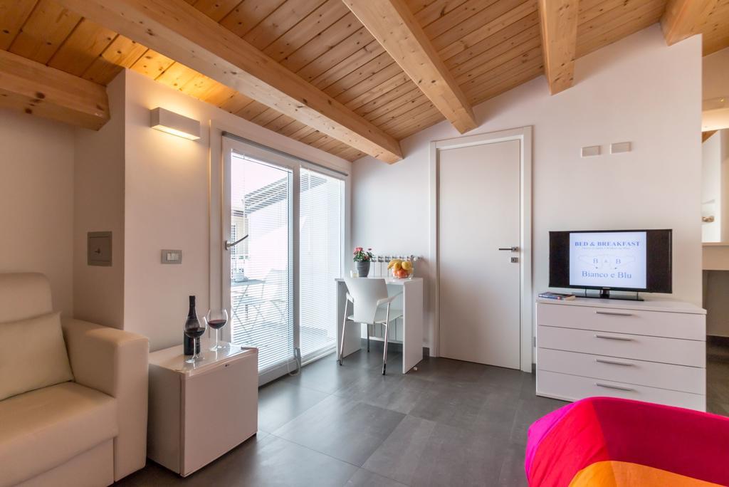 B&B Bianco E Blu Марина-ди-Рагуза Номер фото