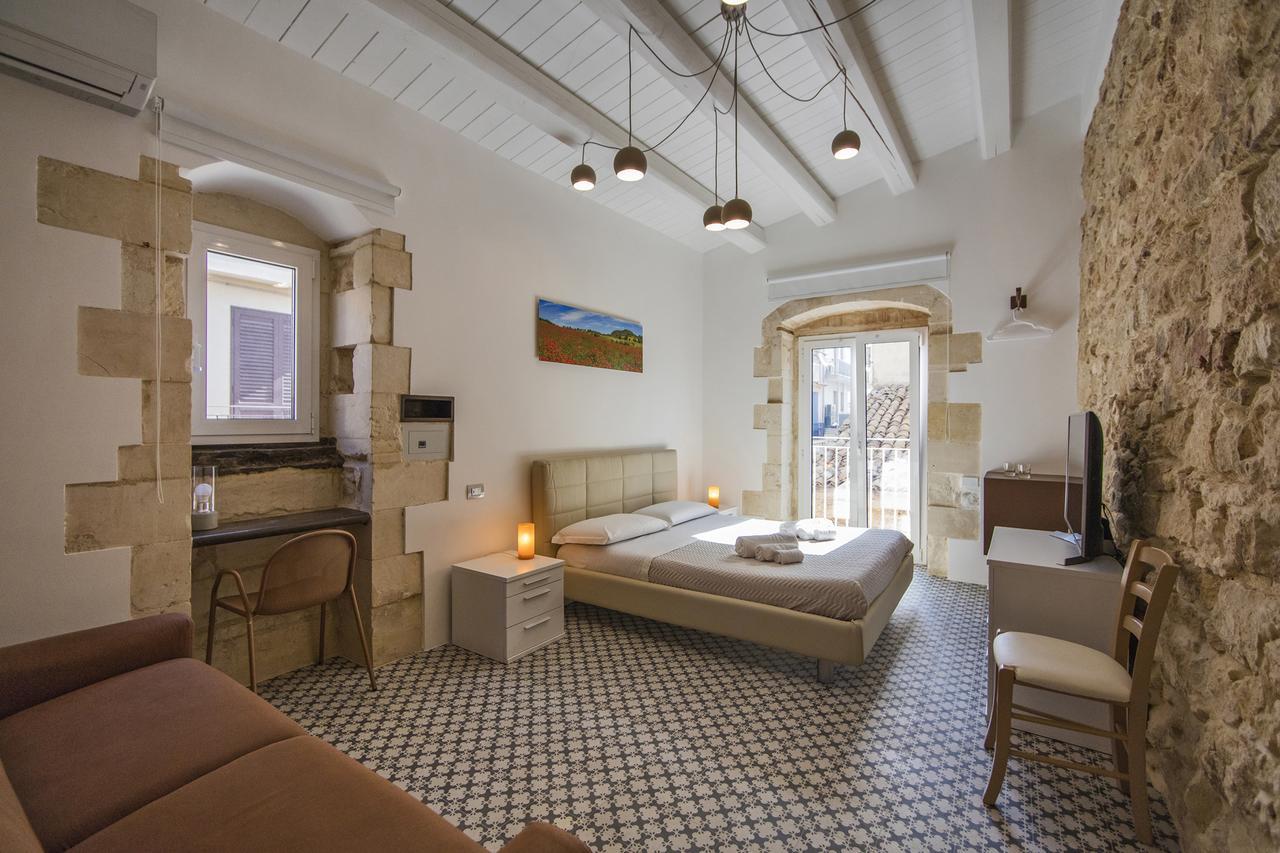 B&B Bianco E Blu Марина-ди-Рагуза Экстерьер фото